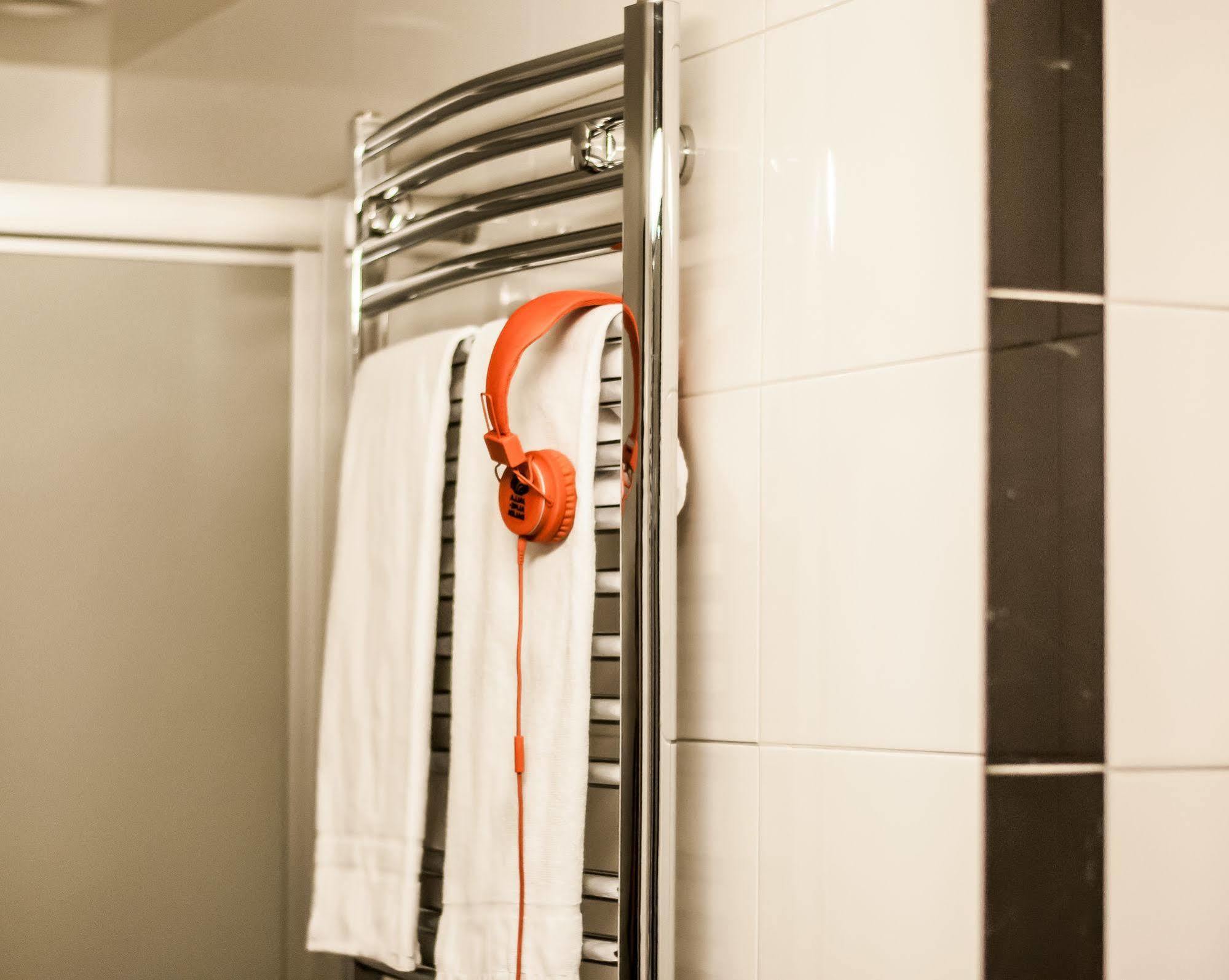 Hotell Hulingen Hultsfred Exterior foto