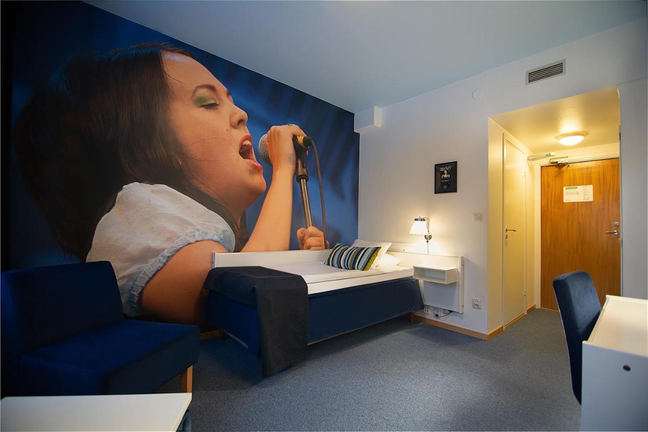 Hotell Hulingen Hultsfred Exterior foto